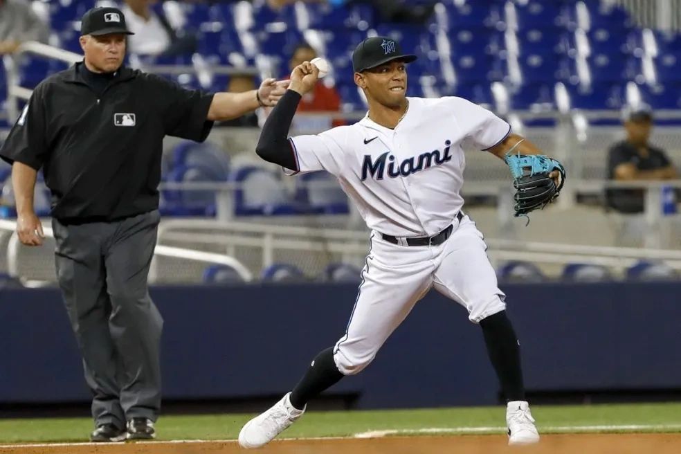 Coach Luis Marte private lesson